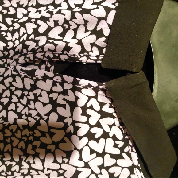 Elle Ruffle Sleeve Top - Picture 2 of 5